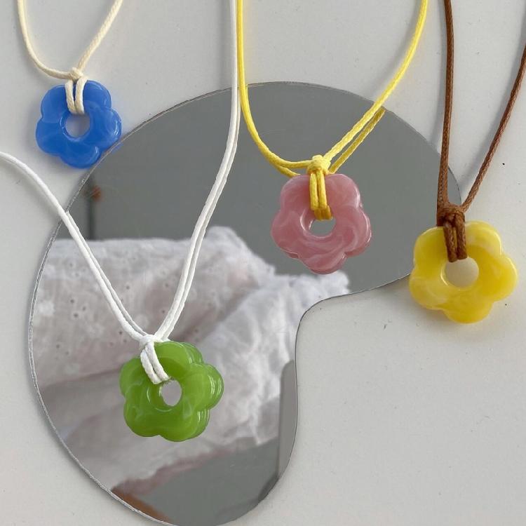 Ausgehöhlter Blumen-Choker Schöner Dopamin-Halschmuck für lässige und formelle Anlässe