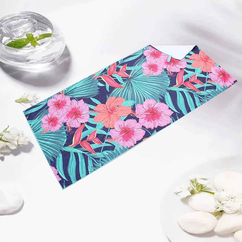 High Quality Microfiber Quick-Dry Antimicrobial Hypoallergenic Custom Print Big Beach Towels for Sport Use Eco-Friendly