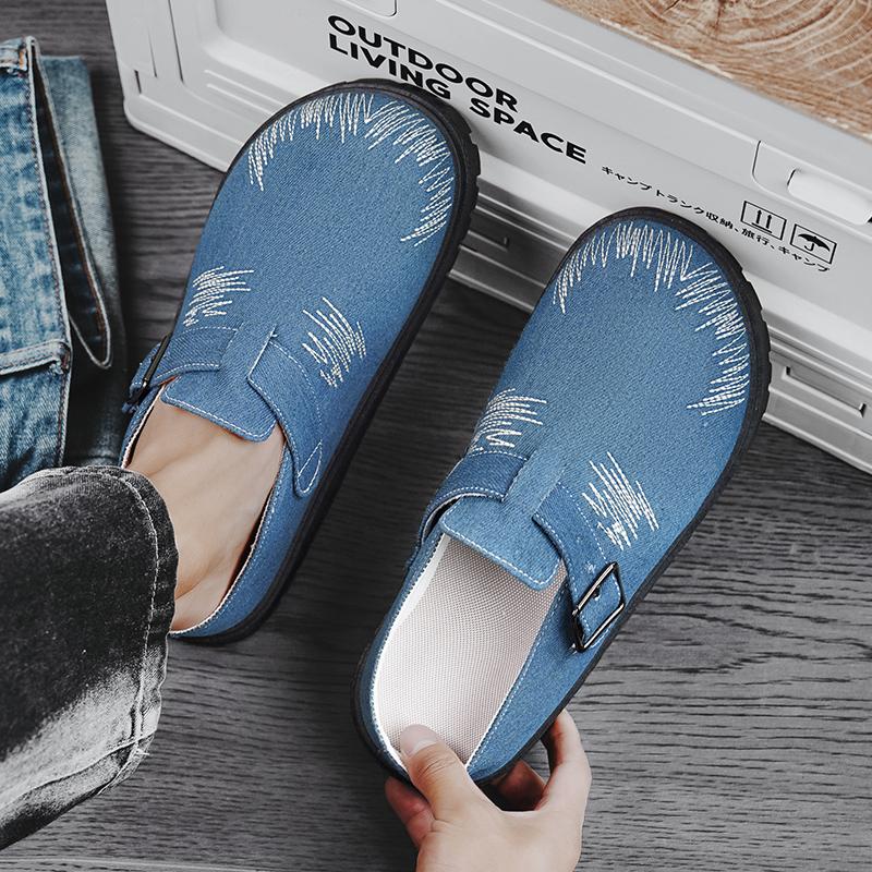 Fashion 2025 New Distress Thick Soled Slippers Round Toe Buckle Belt Slip On Retro Couples Shoes Summer Solid Leisure Concise Shoes