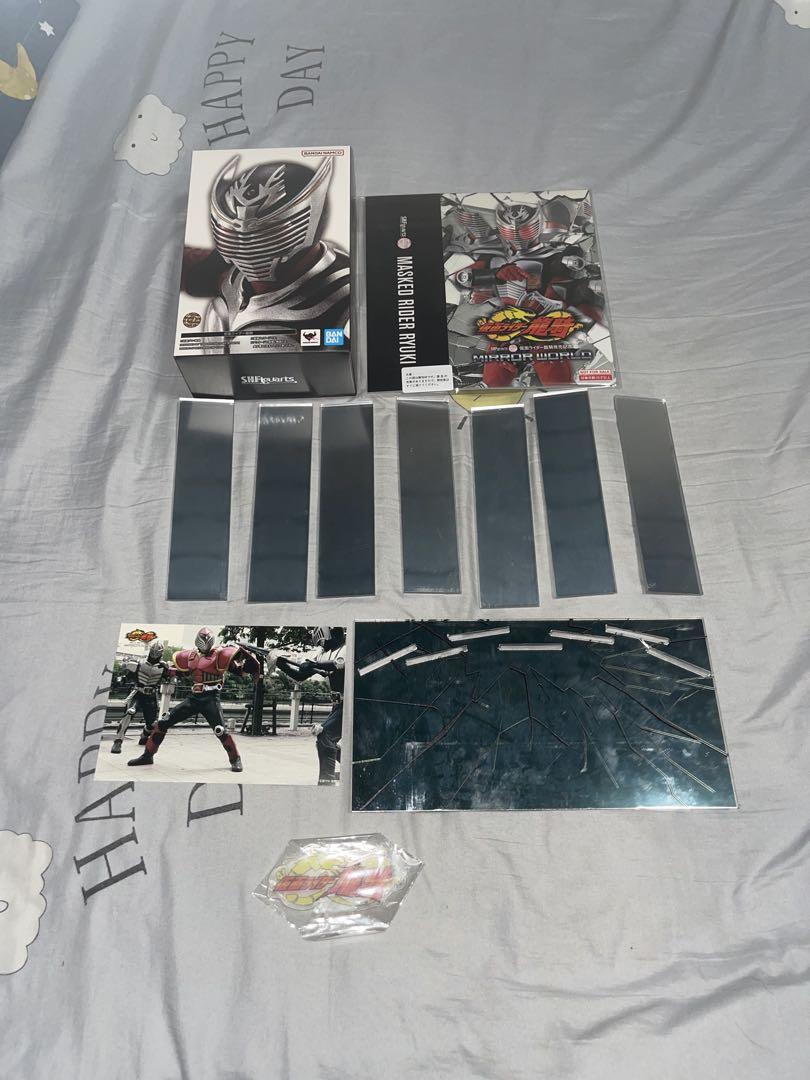 

[USED] Shinkocchou Kamen Rider Ryuki with original sleeve and acrylic display stand