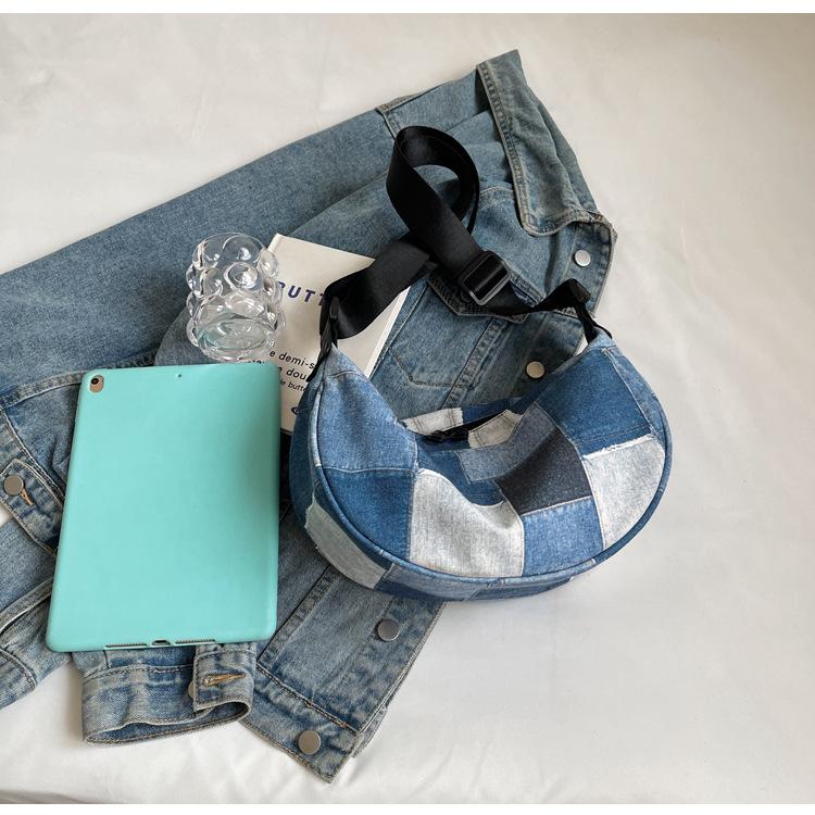 Neue lässige Jeanstasche, modische, vielseitige, karierte Umhängetasche mit großem Fassungsvermögen, trendige, coole, personalisierte Reise-Umhängetasche für Damen