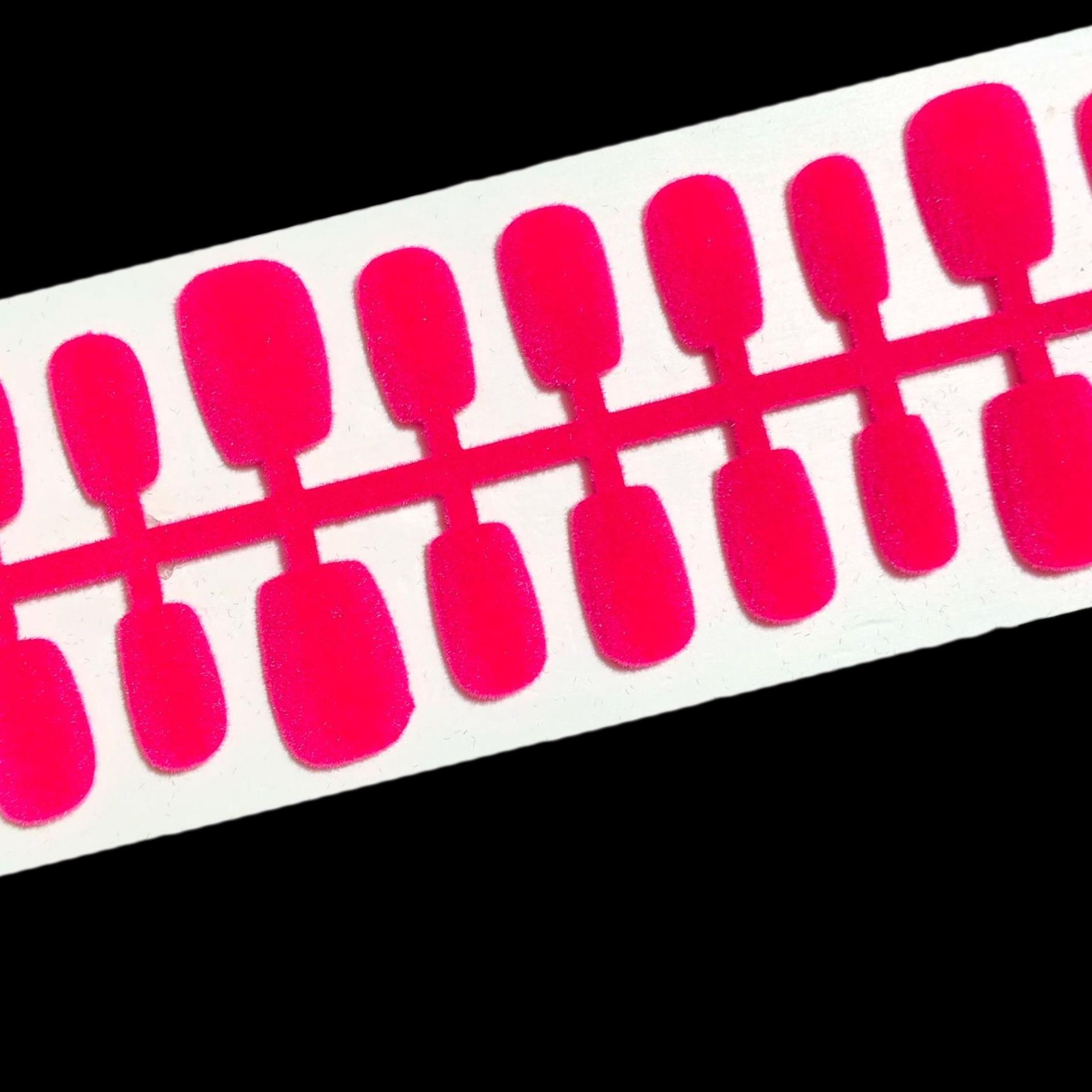 

Осенне-зимние пушистые флокированные матовые бархатные накладные ногти: Черный и коричневый