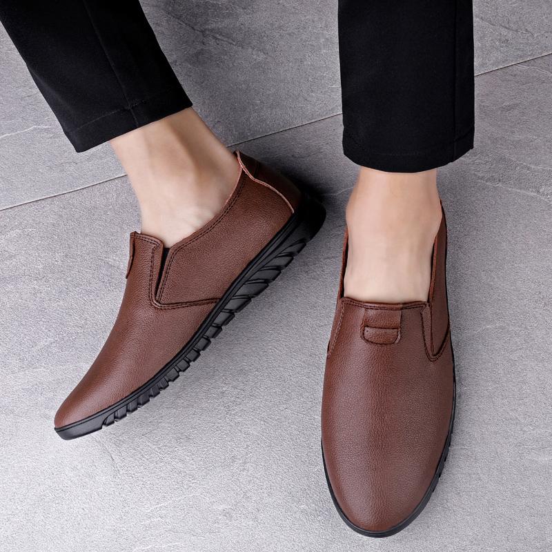 Fashion Classic Brand Men's Genuine Leather Shoes Office Business Dress Shoes Soft Soled Comfortable Men's Loafers Brown Versatile