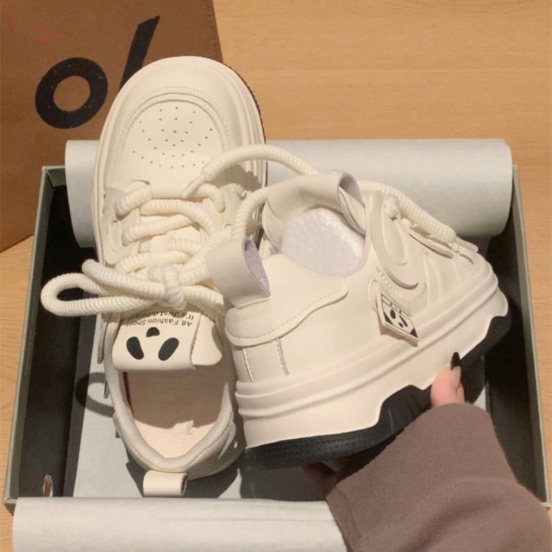 Black and white panda shoes women's shoes spring and autumn new casual sports versatile thick baseplate shoes women's white shoes