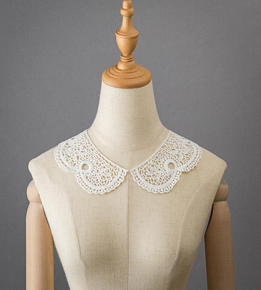 1 Pair Black White Lace Accessories Handmade DIY Fake Collar Water soluble Lace Decorative Patch Clothing Collar Patch