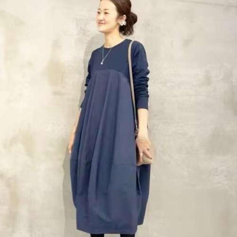 

Осень и зима новое трикотажное лоскутное длинное платье с круглым вырезом и длинным рукавом one size fits all