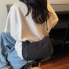 Retro casual fashion sense bag women's 2025 new fashion shoulder messenger bag niche design casual simple bag