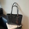 Commuter Women's New Retro Fashion Casual Large-capacity Armpit Bag High-end Shoulder Bag