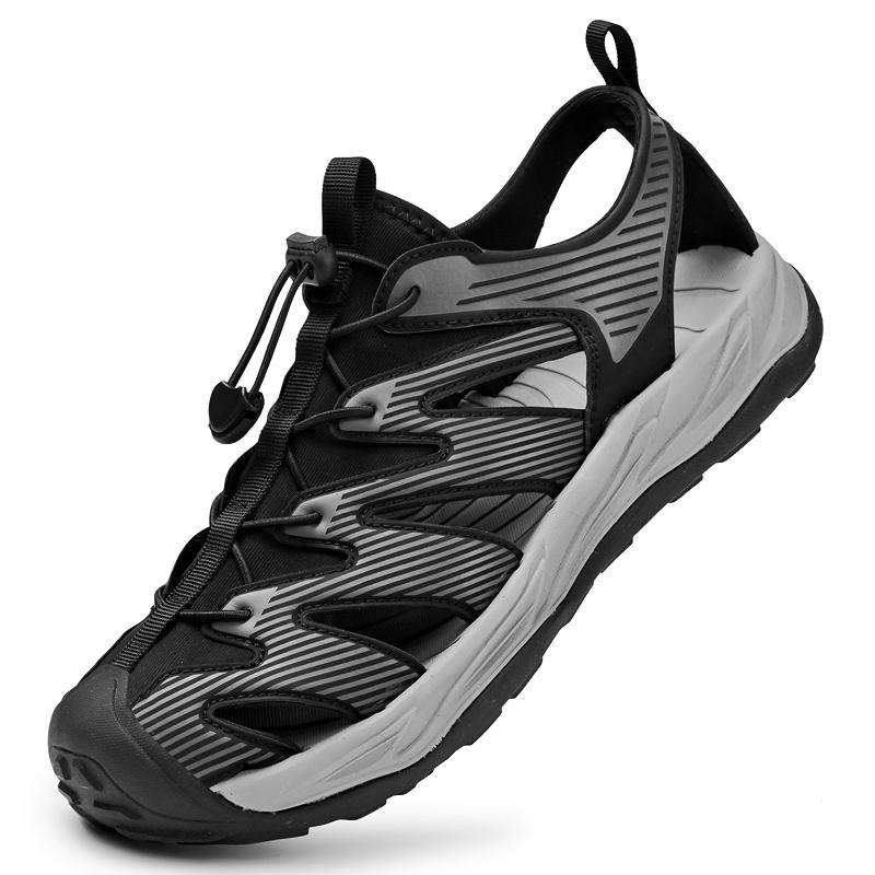 

Fashion Summer new Outdoor Climbing Sandals for Men New Summer Beach Shoes Soft Male Outwear Driving Sandals New Trendy Leather Slippers 46