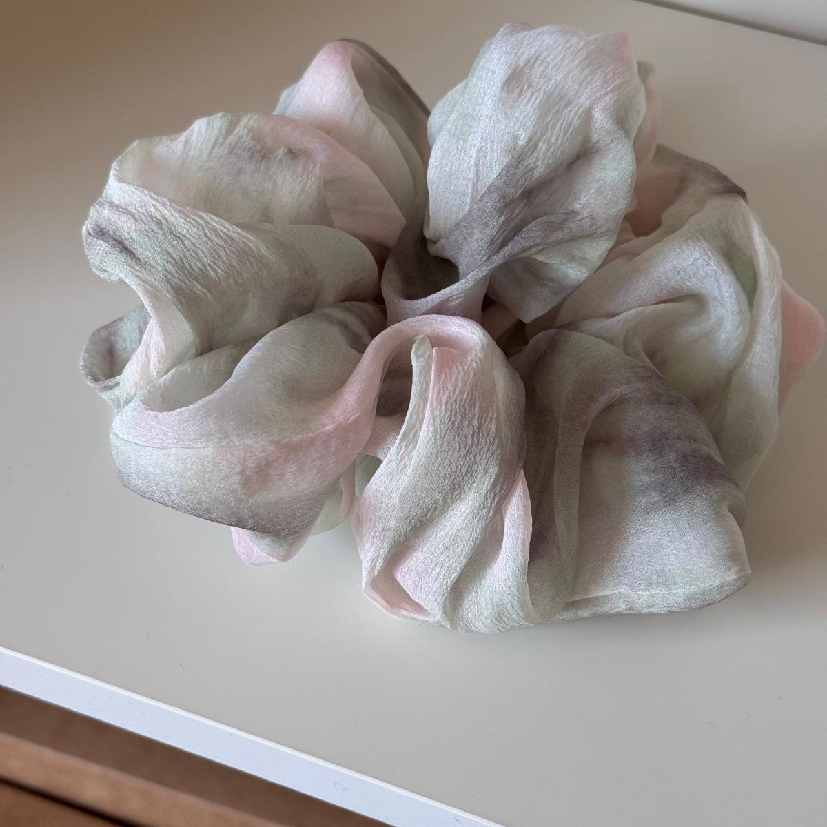 Korean Gauze Tie-Dye Doughnut Hair Tie for Women – Elegant Ponytail Accessory