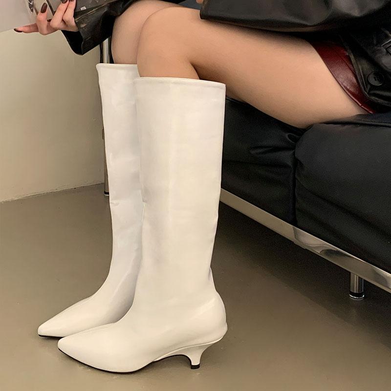 

Мода 2025 Новая Женская Обувь на Низком Каблуке Женские Сапоги до Колена Обувь Слипоны Модные Остроносые Женские Длинные Западные Сапоги Туфли-Лодочки 35 бежевый