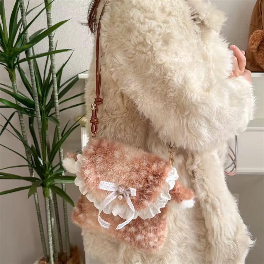 Autumn/Winter Little Deer Spots Plush Handbag - High-Grade Versatile Retro Women's Commuter Bag