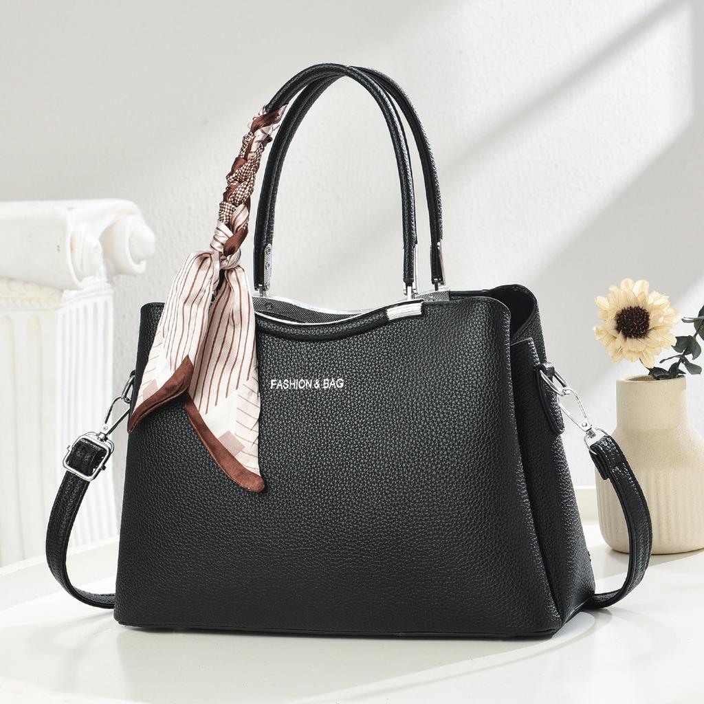 Nova bolsa de ombro transversal leve de luxo de alta qualidade com grande capacidade, macia, durável, fashion, requintada, leve, para deslocamentos, para atividades ao ar livre