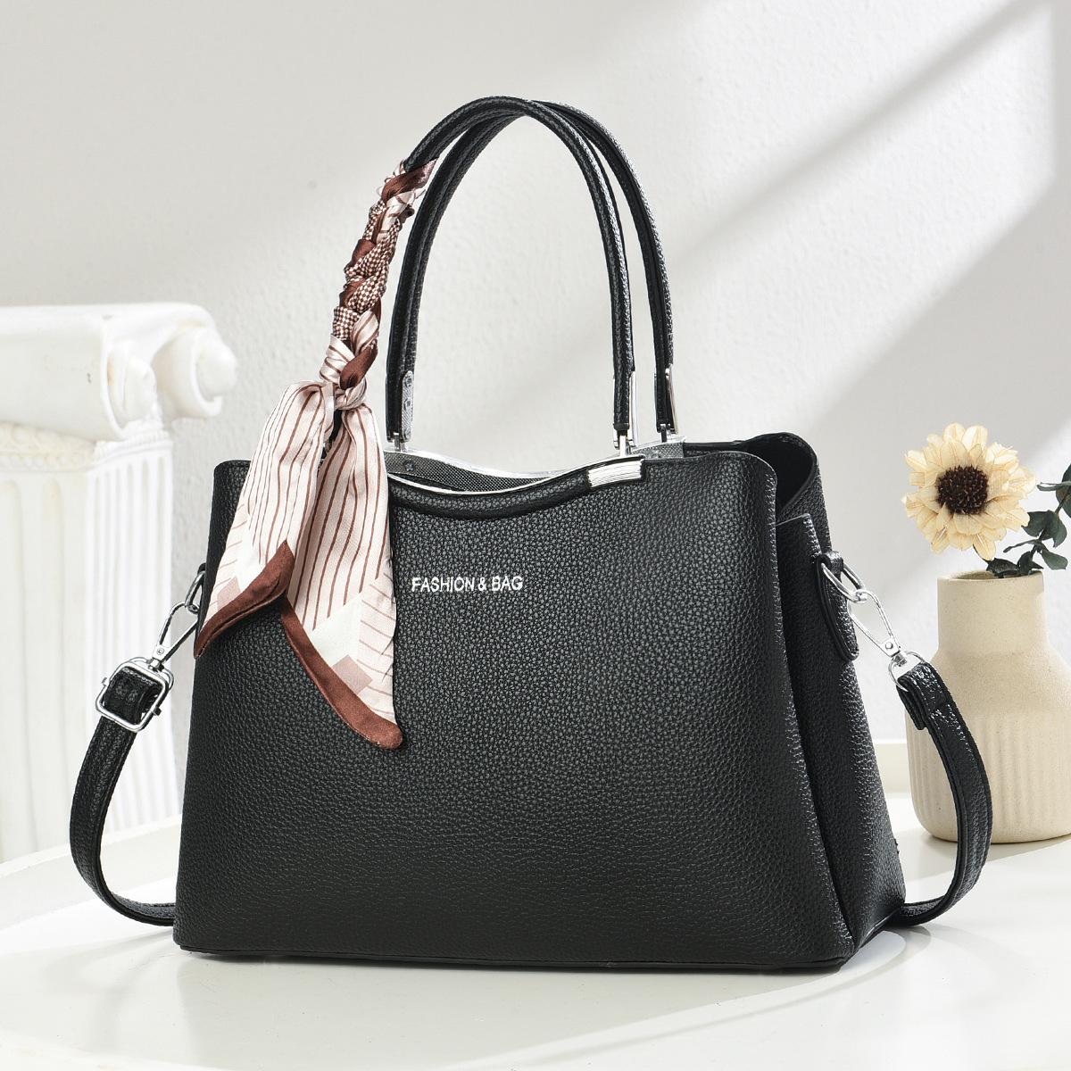 

Новая большая вместимость легкий роскошный высококачественный мягкий прочный модный изысканный легкий дорожный уличный кроссбоди на плечо чёрный