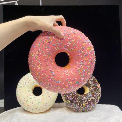 Donut de simulación de tamaño súper con modelo de aguja de azúcar, adorno decorativo realista de aguja de azúcar glas, accesorio de fotografía