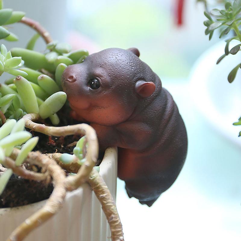 Plant Pot Hanger Resin Climbing Flower Pot Hanger Figurines Cute Animal Hanging Hippo Platypus Otter Statue Plant Pot Hugger