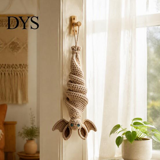 Crochet Bat Kit Wind Spinner DIY Kit, Halloween Knitted Spiral Hanging Decoration Gothic Style Decor with Yarn And Hook, Spooky Handmade Complete