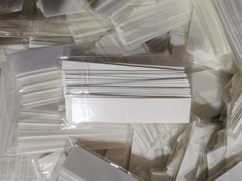 

Невидимая противоскользящая двусторонняя лента для нижнего белья и вырезов