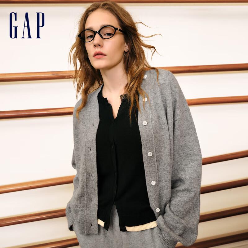 

Женский вязаный кардиган с V-образным вырезом GAP L