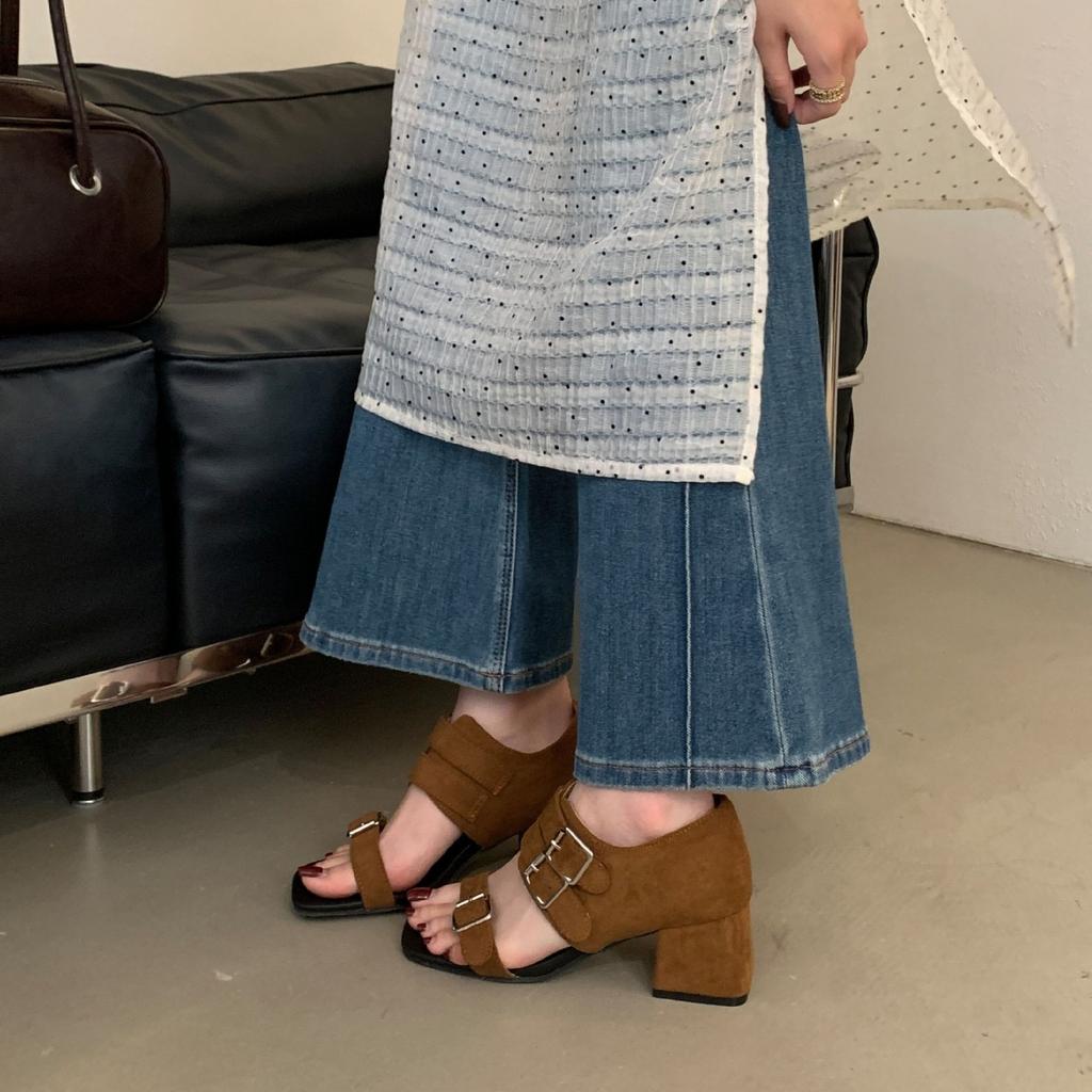 Fashion High Quality Faux Suede Heeled Sandals Women Fashion Square Toe Buckle Brand Designer Shoes Comfort Open Toe Sandalias De Mujer