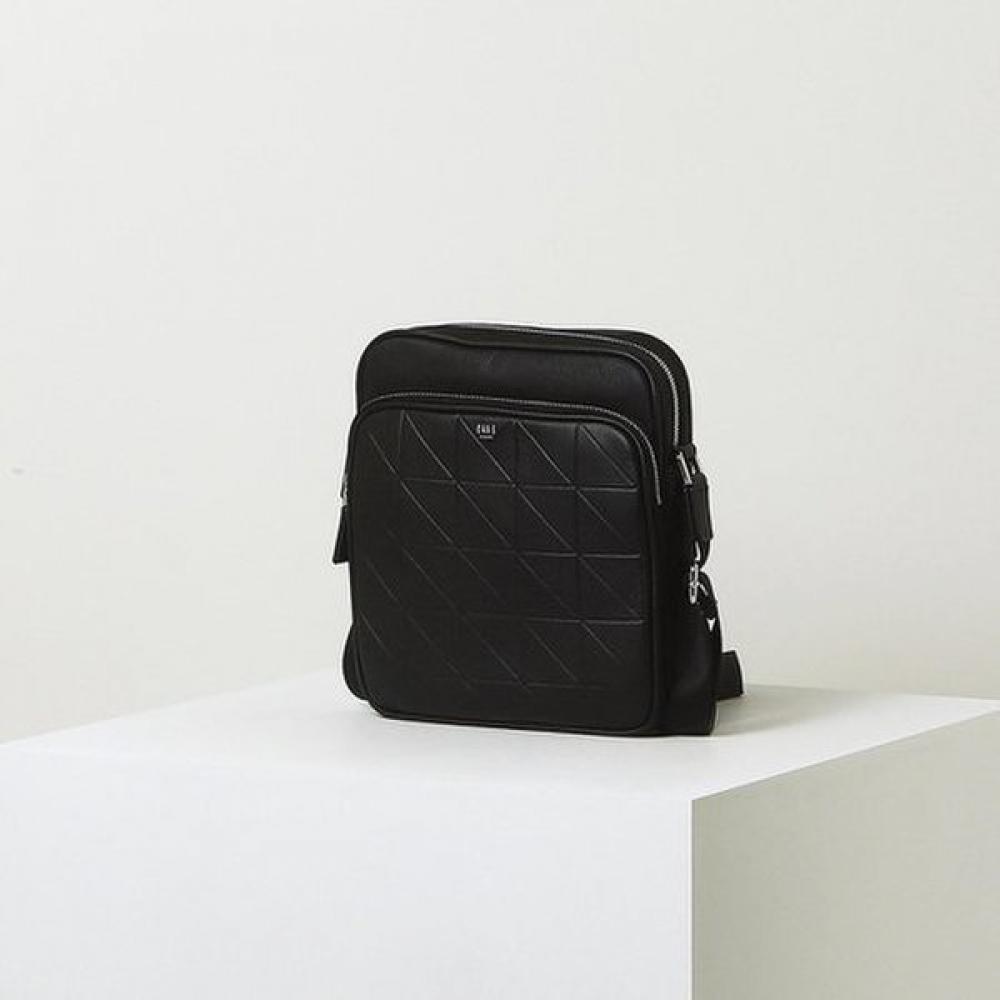 

Daks Black Grid Pattern Nylon Leather Dbba5e275bk Single option