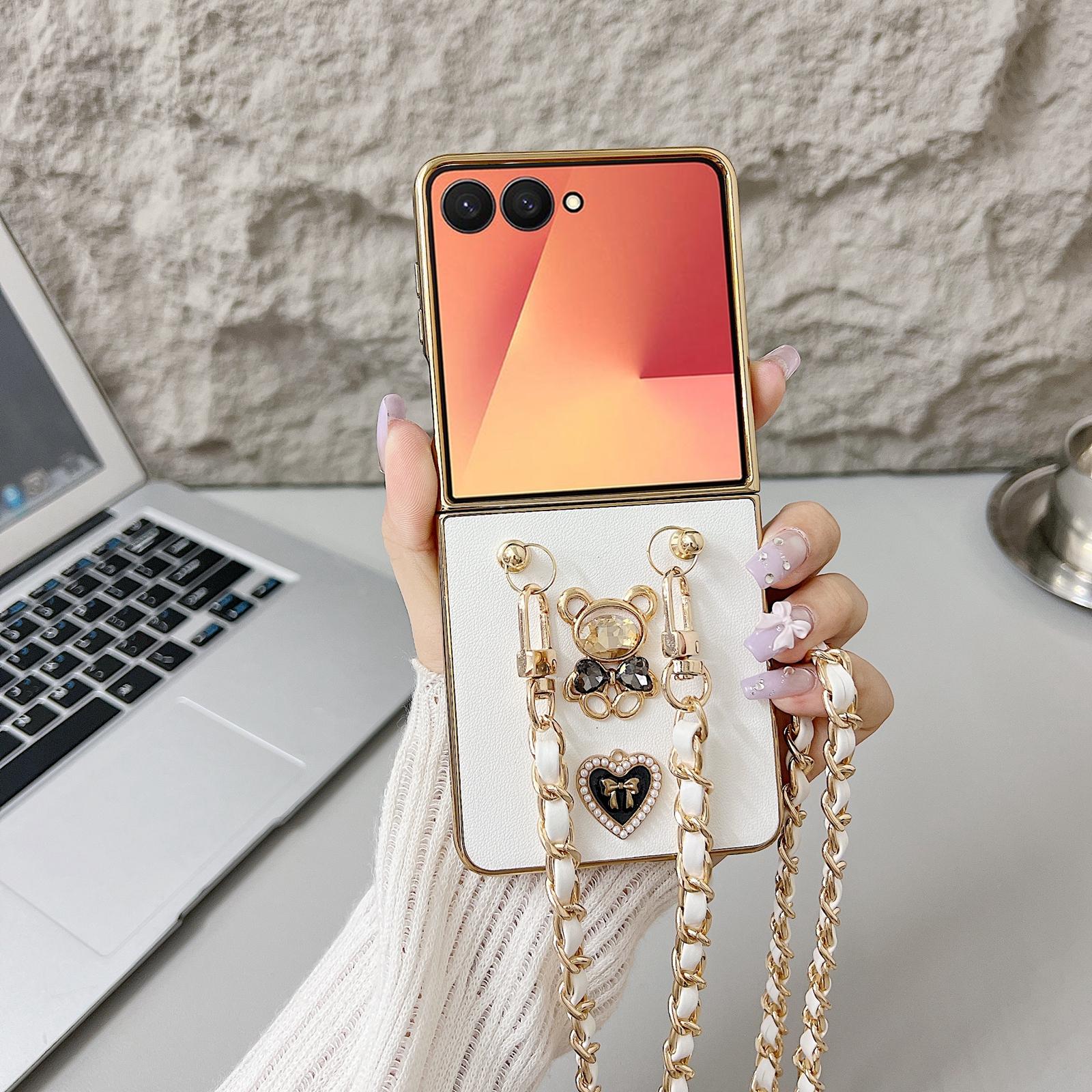 

For Samsung Galaxy Z Flip7 5G Case with Lanyard Nappa Heart Bear Decor Texture PU TPU PC Phone Back Cover White