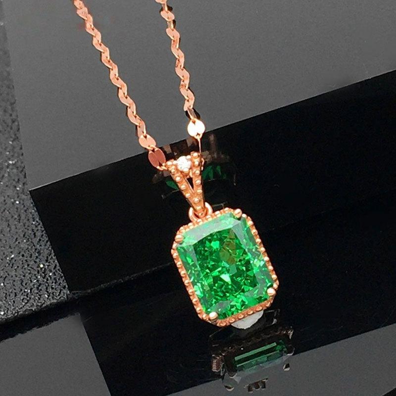 Exquisite Rose Gold-Plated Purple Gold Square Greenstone Pendant 585 Russian High-End Fashion Colored Gold Women'S Collarbone Chain