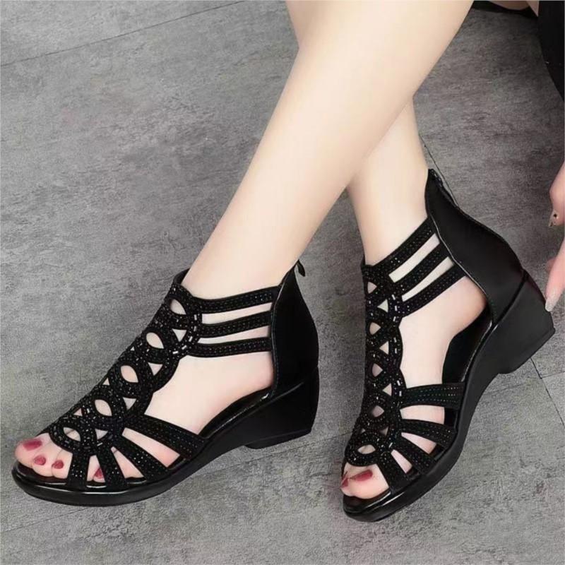 Soft Leather Roman Sandals Women's Summer New Soft Soled Shoes Fashion Outside Wear Women Sandals Wedges Women's Sandals C1080