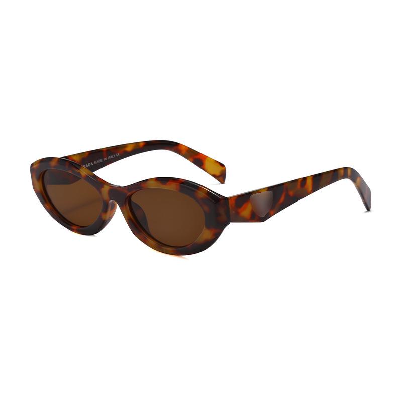 Women's Retro Cat-Eye Sunglasses: High-End Fashion, UV Protection