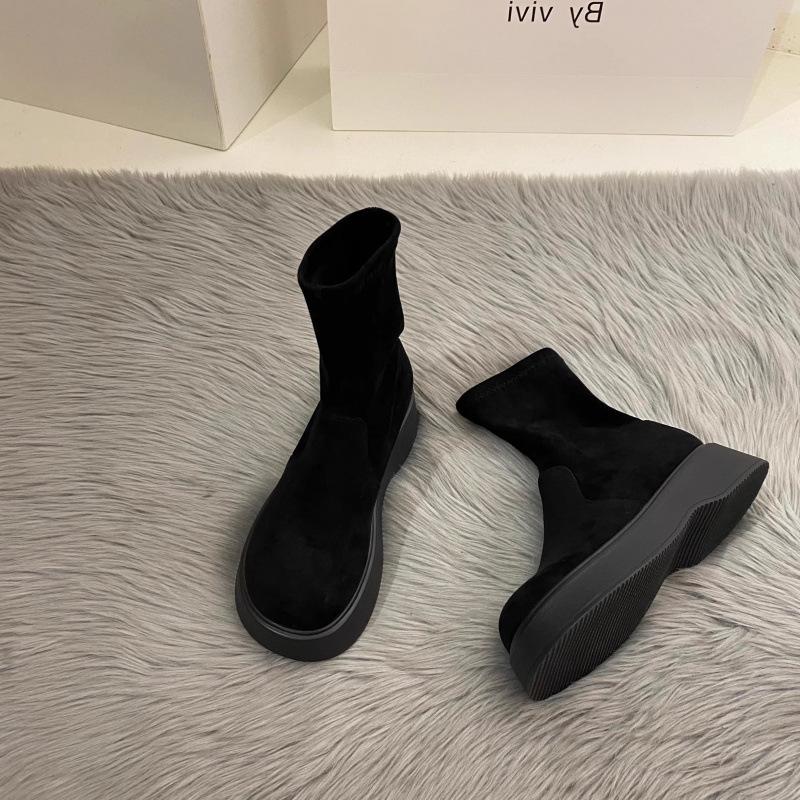 Thick-soled Elastic Boots Women's Winter Velvet 2024 New Internet Celebrity Versatile One-pedal Knight Boots Popular Short Boots