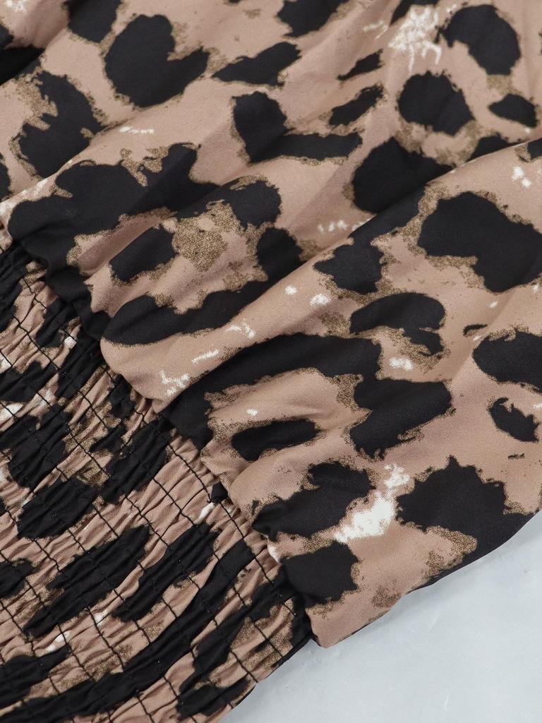Elegant Leopard Print Women's Dress: Pleated Waist, Round Neck, Short Sleeve, Long Length