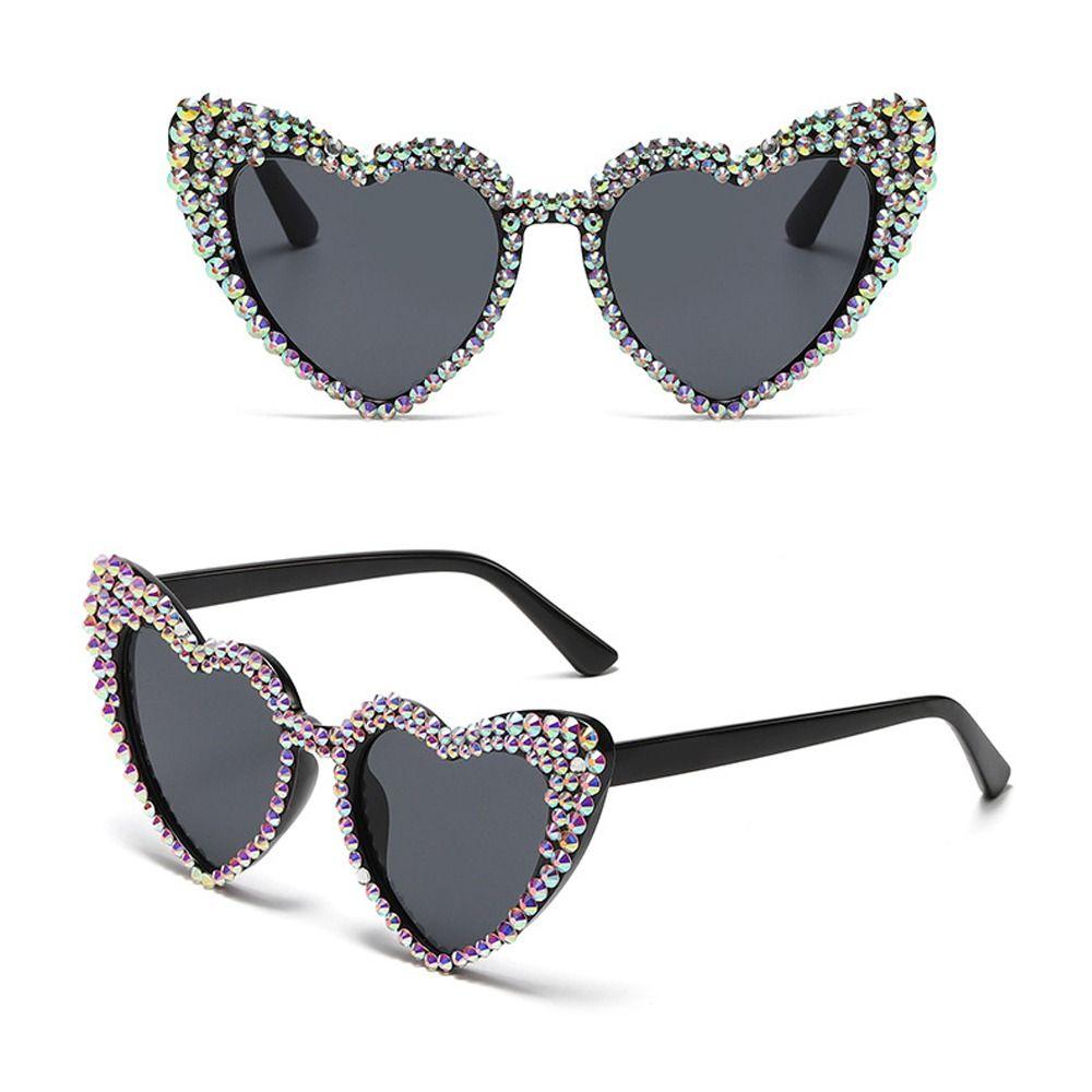 Travel Accessories Sun-Protective Heart-Shaped Sunglasses Hip Hop Rhinestone Decoration Driving Glasses Eyewear Party Glasses