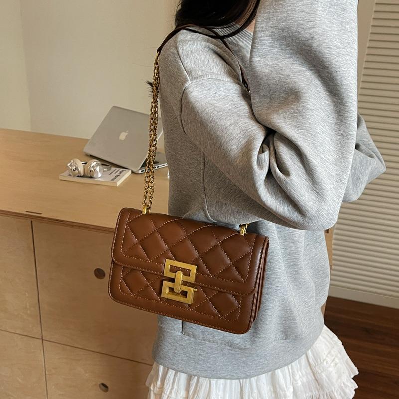 Rhombus Embroidery Thread Underarm Bag New Popular Chain Messenger Bag Women's Bag Autumn and Winter Retro Shoulder Small Square Bag