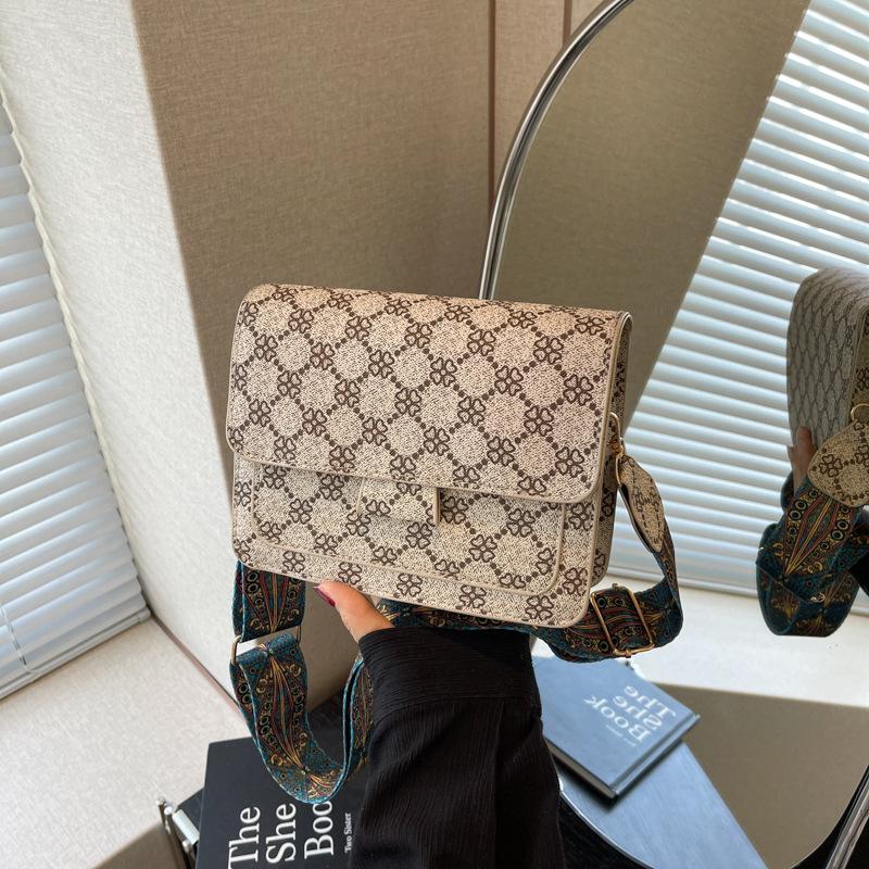 Women'S Bag Fashion Small Square Bag Texture Pu Shoulder Bag Niche Letter Messenger Bag