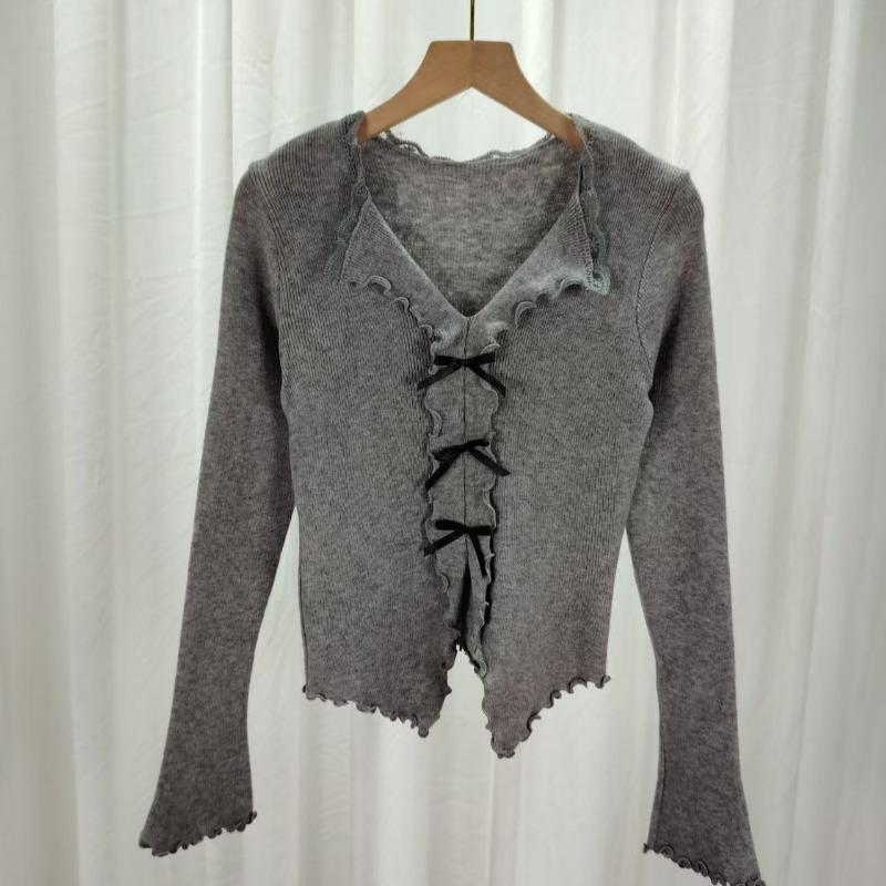 Solid Color V-neck Knitted Bottoming Shirt for Women Autumn New Slim Fit Short Long-sleeved Sweater Top