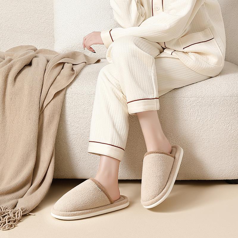 Zapatillas de algodón silenciosas de invierno para interior del hogar, nuevas para pareja, cálidas, antideslizantes, mullidas