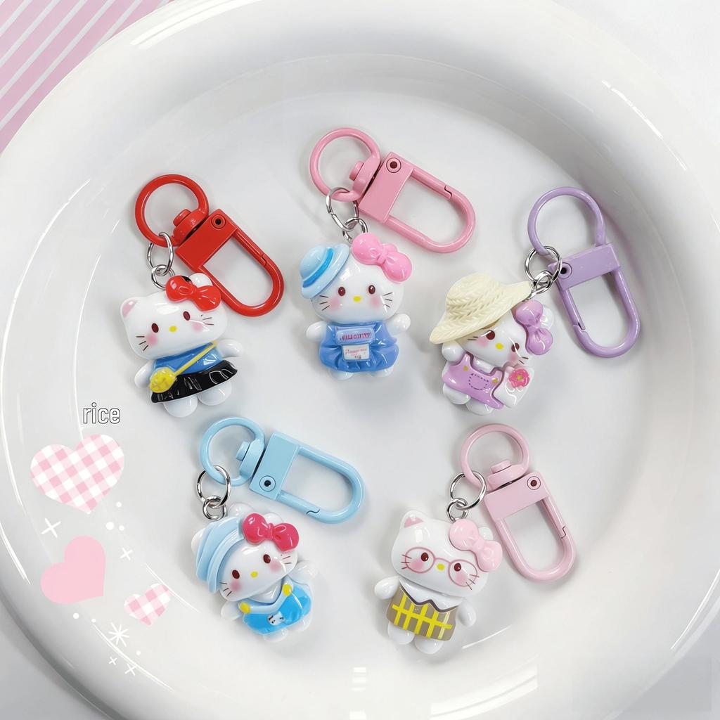 Hello Kitty Resin Keychain Pendant – Cute Backpack Charm and Small Gift for Best Friends