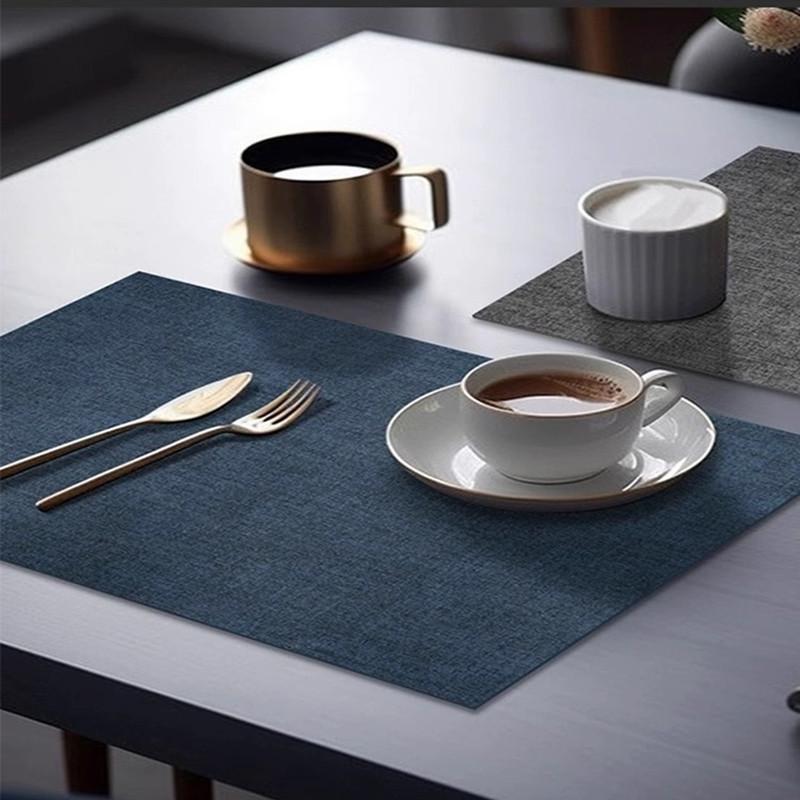 

Скандинавская роскошная кожаная подставка: Водонепроницаемый, Маслостойкий, Термостойкий, Круглый коврик для обеденного стола. 4-piece set