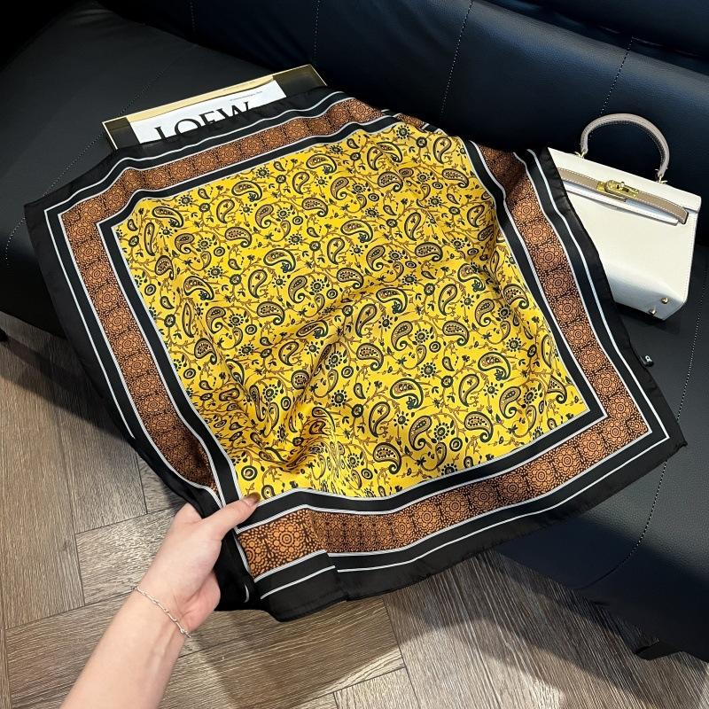 Silk scarf 71 * 71 imitation silk square scarf Korean atmosphere neck silk scarf flower pattern flower polka dot scarf