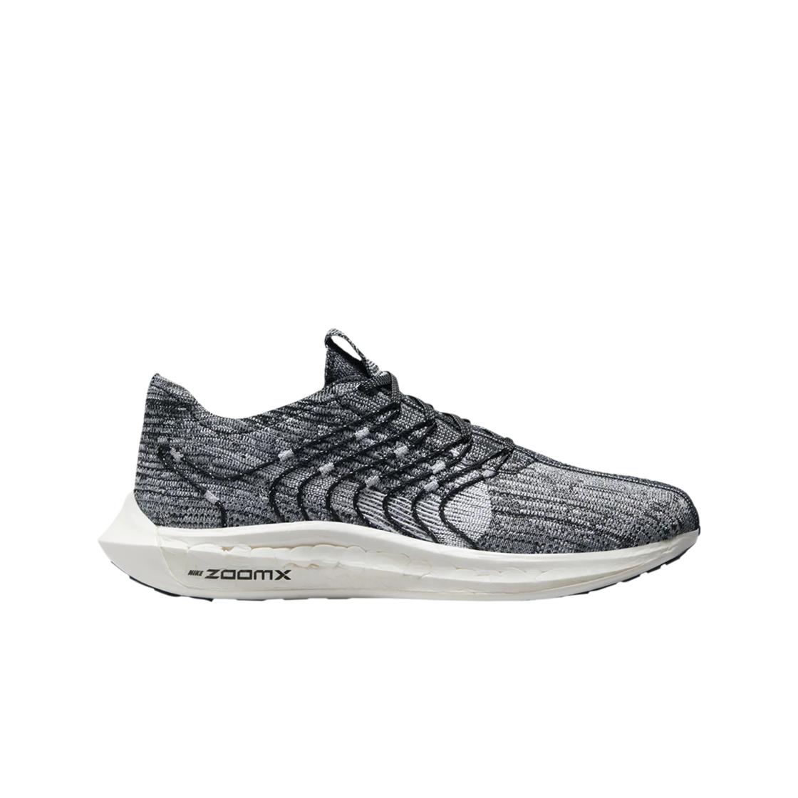 

Мужские кроссовки Nike Zoom Pegasus Turbo Next Nature черно-белые DM3413-005