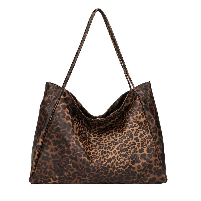 Unique Design Medium Sized Tote Bag Sleek Pu Material Commuter Bag For Daily Outfits