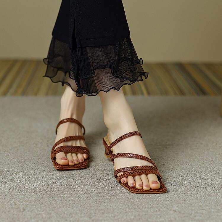 Small heels low heel fashion sandals soft leather niche premium cool slippers French strap