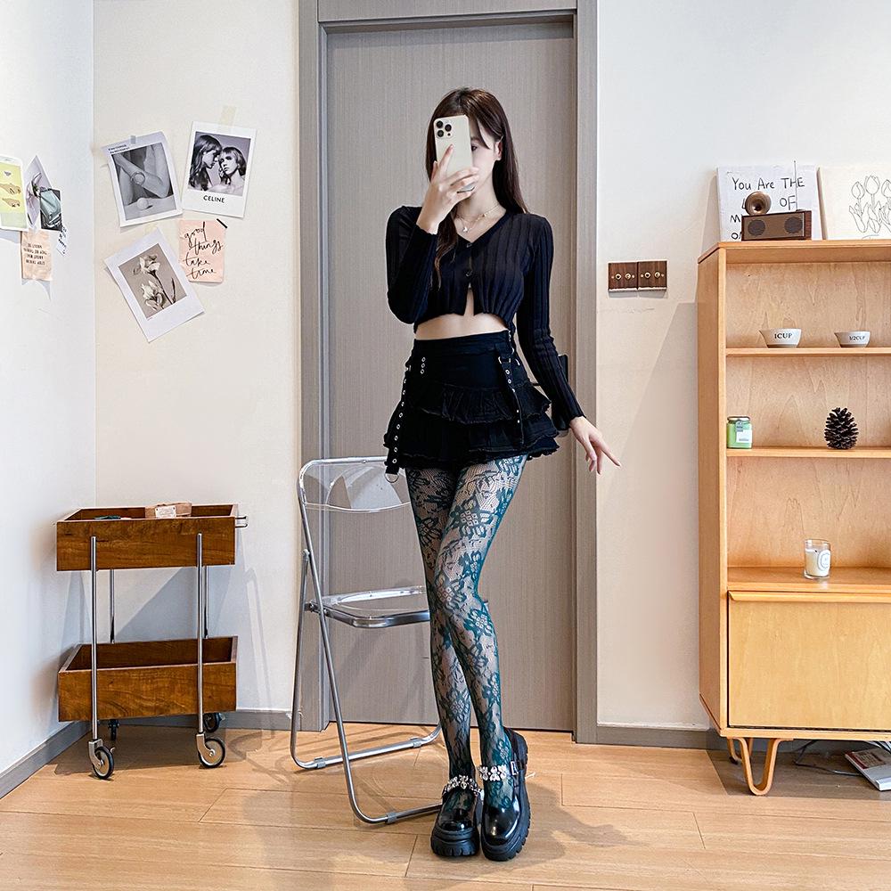 Burgundy Fishnet Stockings with Floral Pattern – Thin Black Jacquard Net Socks 3116