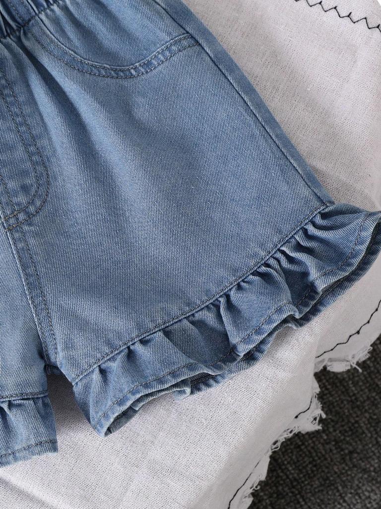 Two-piece girls' casual outdoor versatile T-shirt and retro denim shorts set for spring and summer