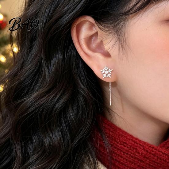 Holiday Party Accessories 1 Pair Snowflake Earrings for Women, Sparkling Dangle Earrings, Winter Long Minimalist Drop Chain Ear Line Christmas Jewelry