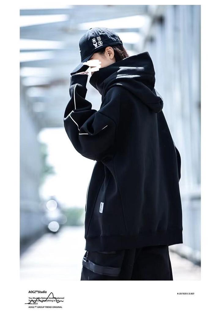 Unisex High-Neck Hooded Sweatshirt - Heavyweight, Casual, Loose-Fit Jacket for Spring, Autumn, Winter; Trendy Couples' Top for High Street Style