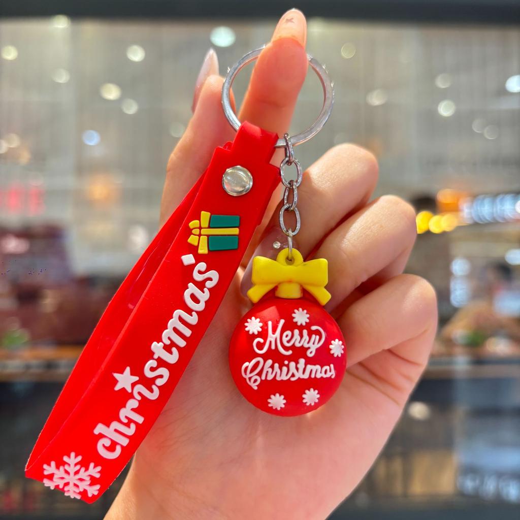New Christmas Cartoon Keychain Bag Pendant Exquisite Santa Claus Car Keychain Small Gift