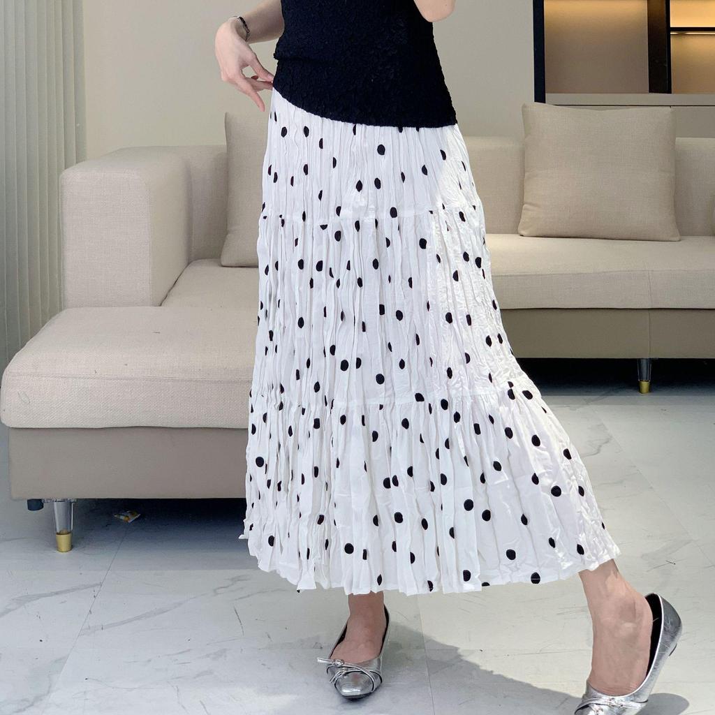 2025 Polka Dot A-line Midi Skirt: Fresh, Sweet, High-waisted, Loose Fit, Hip-covering Long Swing Skirt for Women