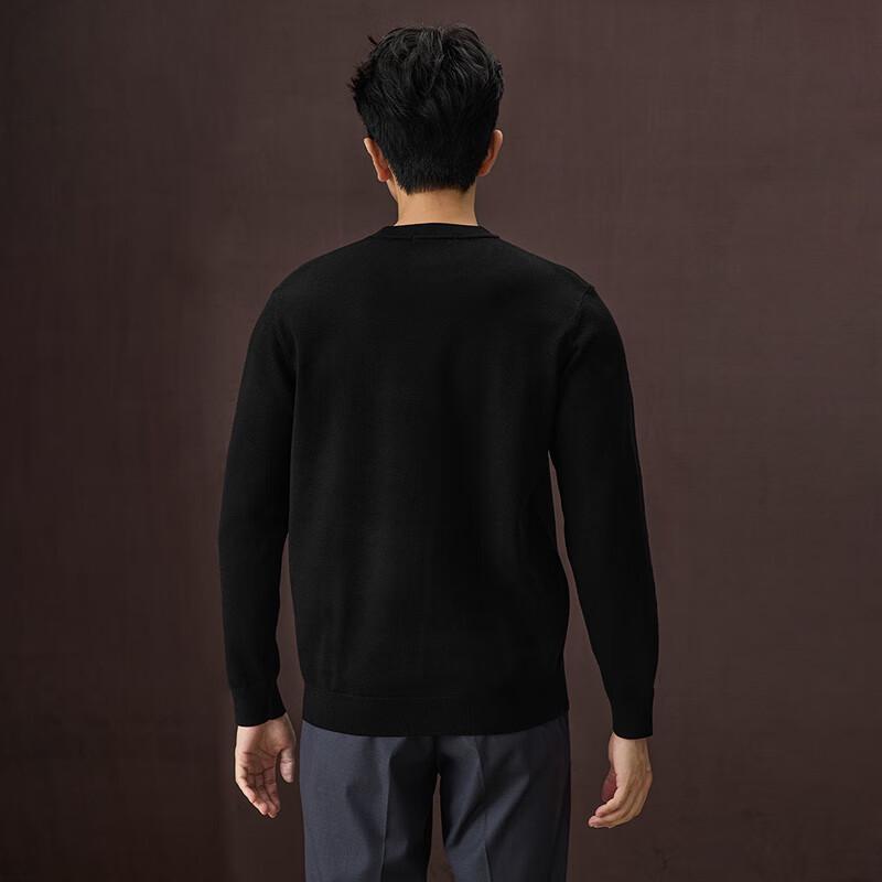 HLA Men's Round Neck Knit Pullover