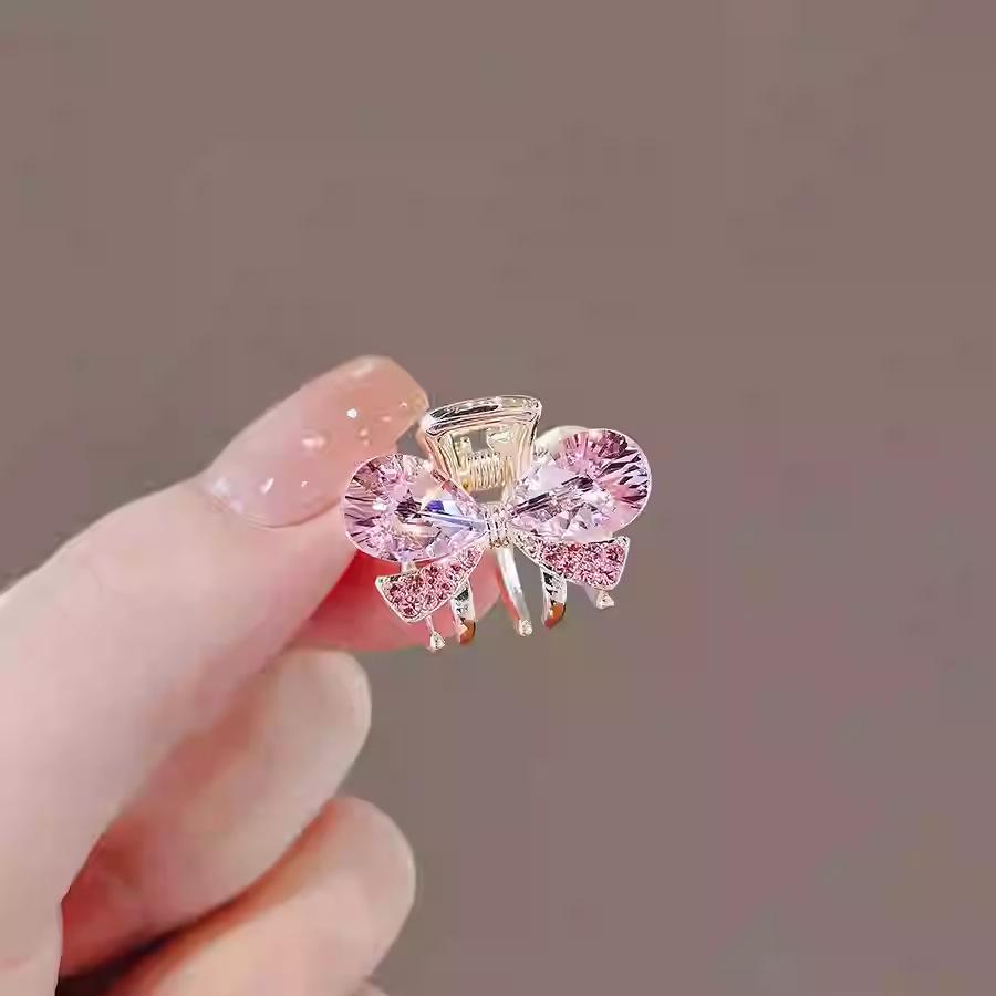 Crystal Flower Hair Claw Clip - Korean Style 2025